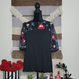 Floral embroidery top